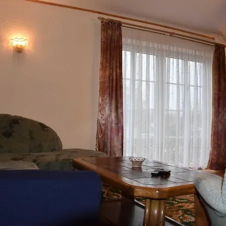 Grischow Ferienwohnung Holiday home *